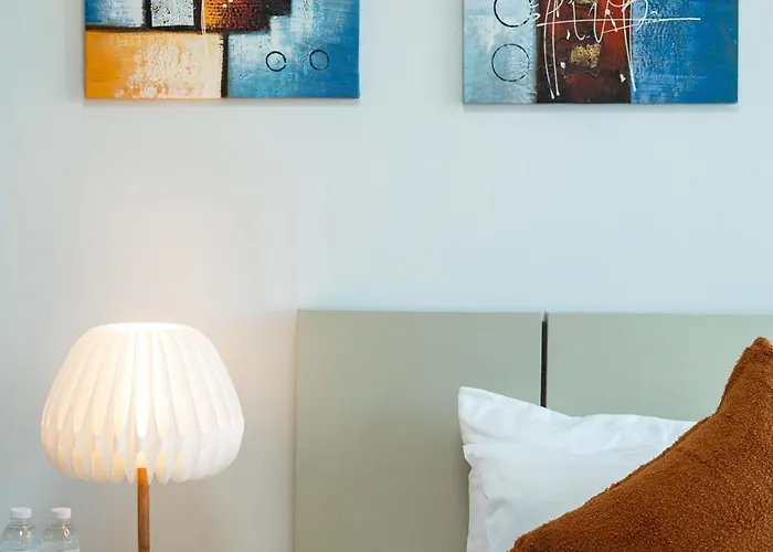 Vela 818 1 Bedroom 75 Sqm Bts Chidlom 公寓 曼谷