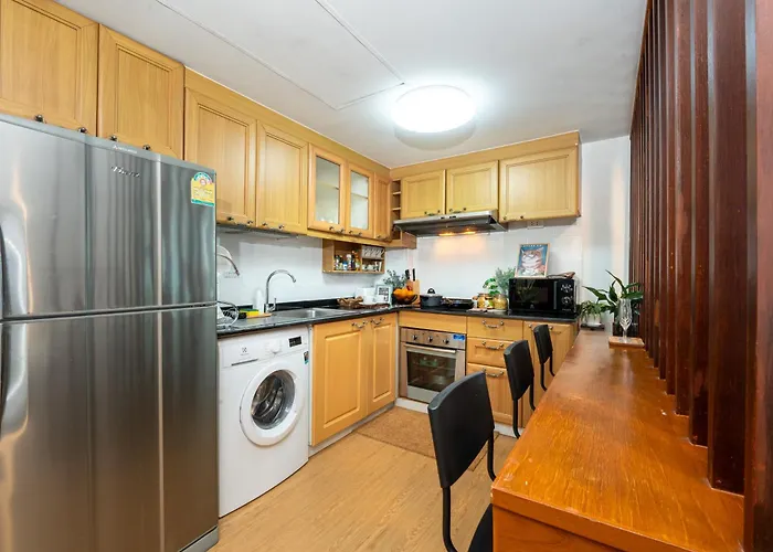 公寓 Vela 818 1 Bedroom 75 Sqm Bts Chidlom